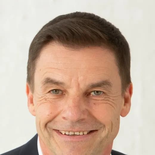 Holger Scharf